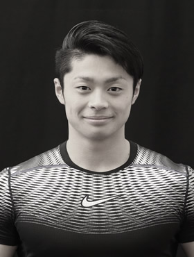 岡本 隆之介